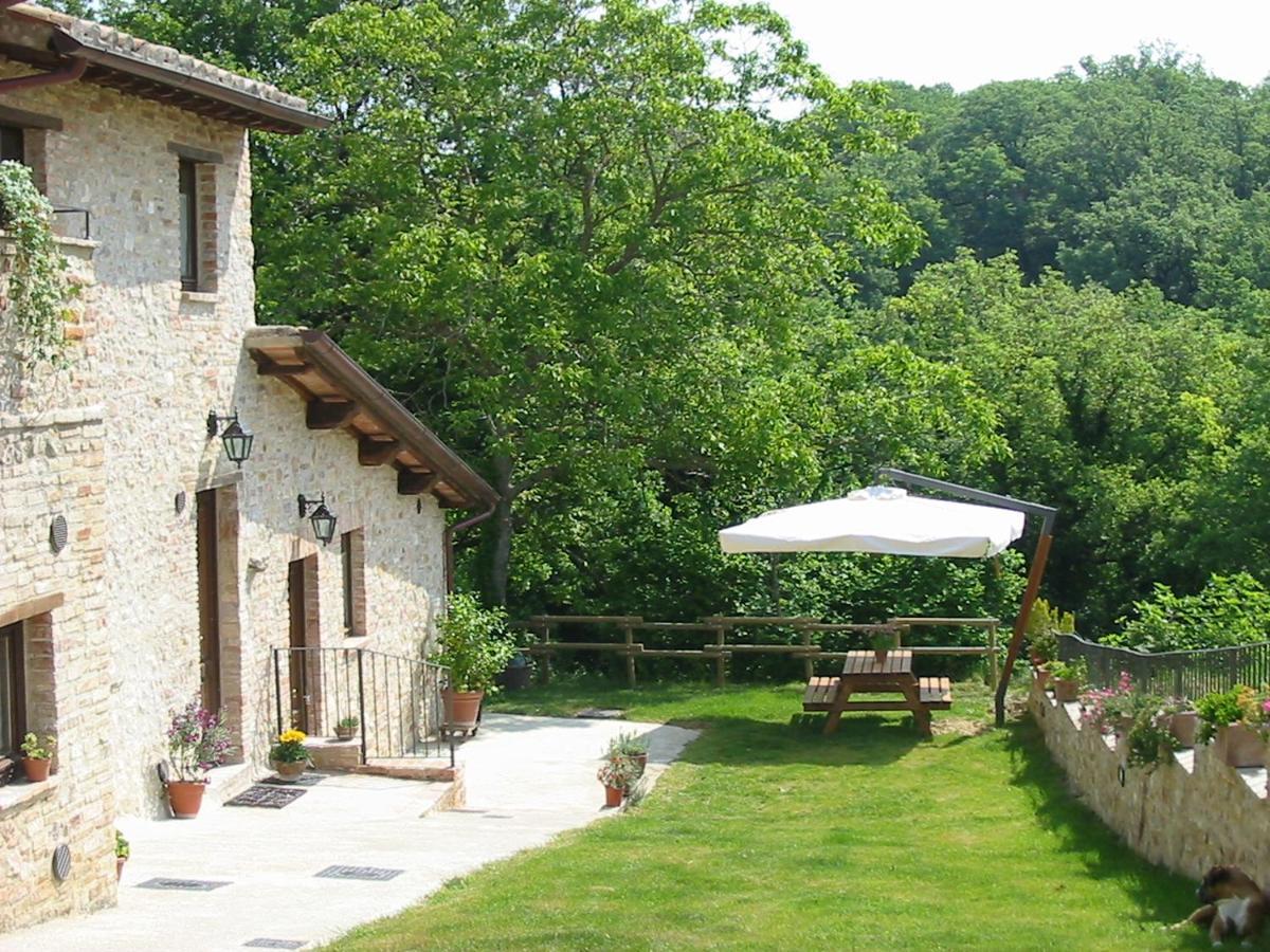 Girasole - Agriturismo Fogliani Giano dellʼUmbria Kültér fotó