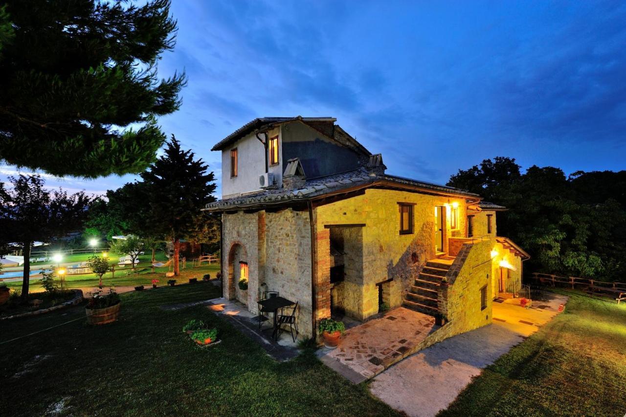 Girasole - Agriturismo Fogliani Giano dellʼUmbria Kültér fotó